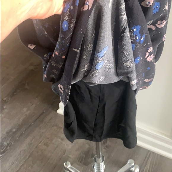 GF Collection Floral Cut Out Back Dress - Picture 7 of 8